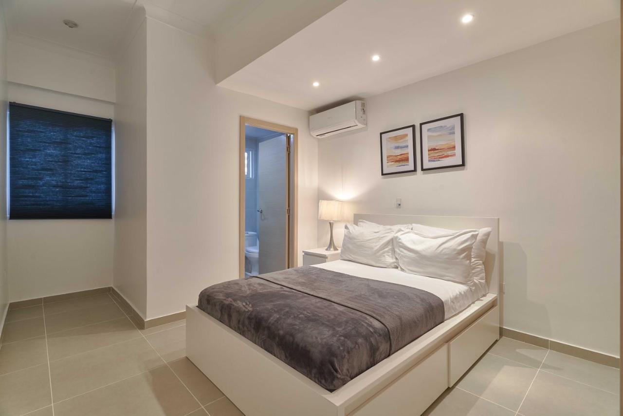 Dom. Rep. Exclusive 2 Bed Apt. Evaristo Morales Santo Domingo Exterior photo